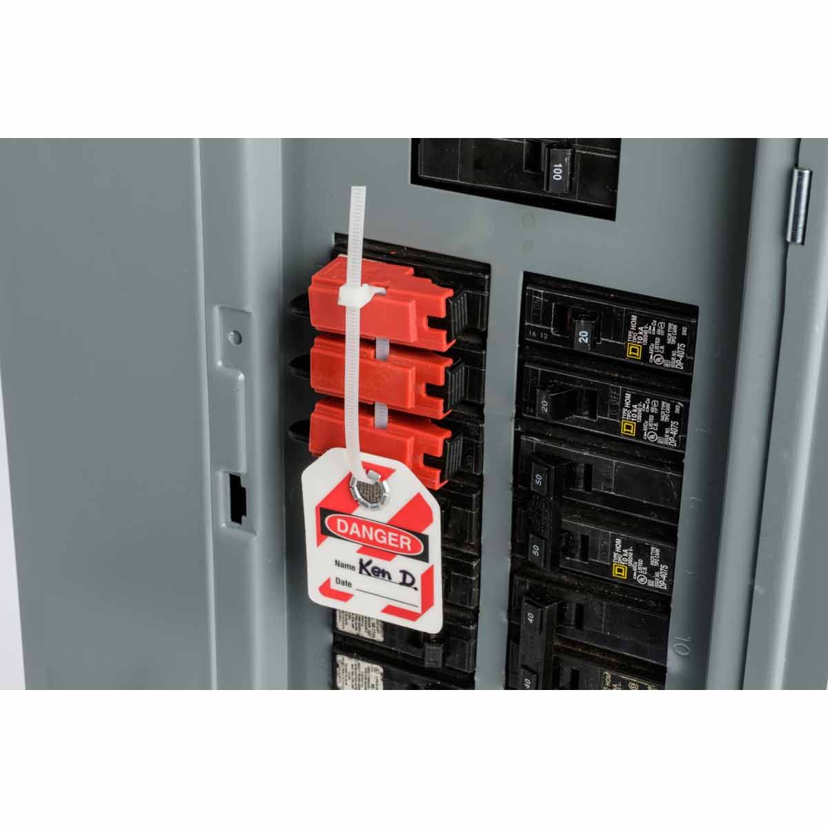 TAGLOCK SWITCH W/ HOLE CIRCT BRK LO EA