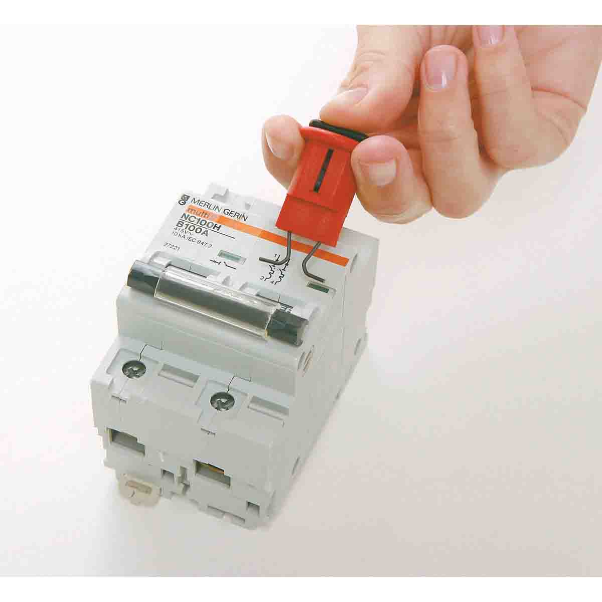 ELEC. CIRCUIT BREAKER L/O EURO POW PK6