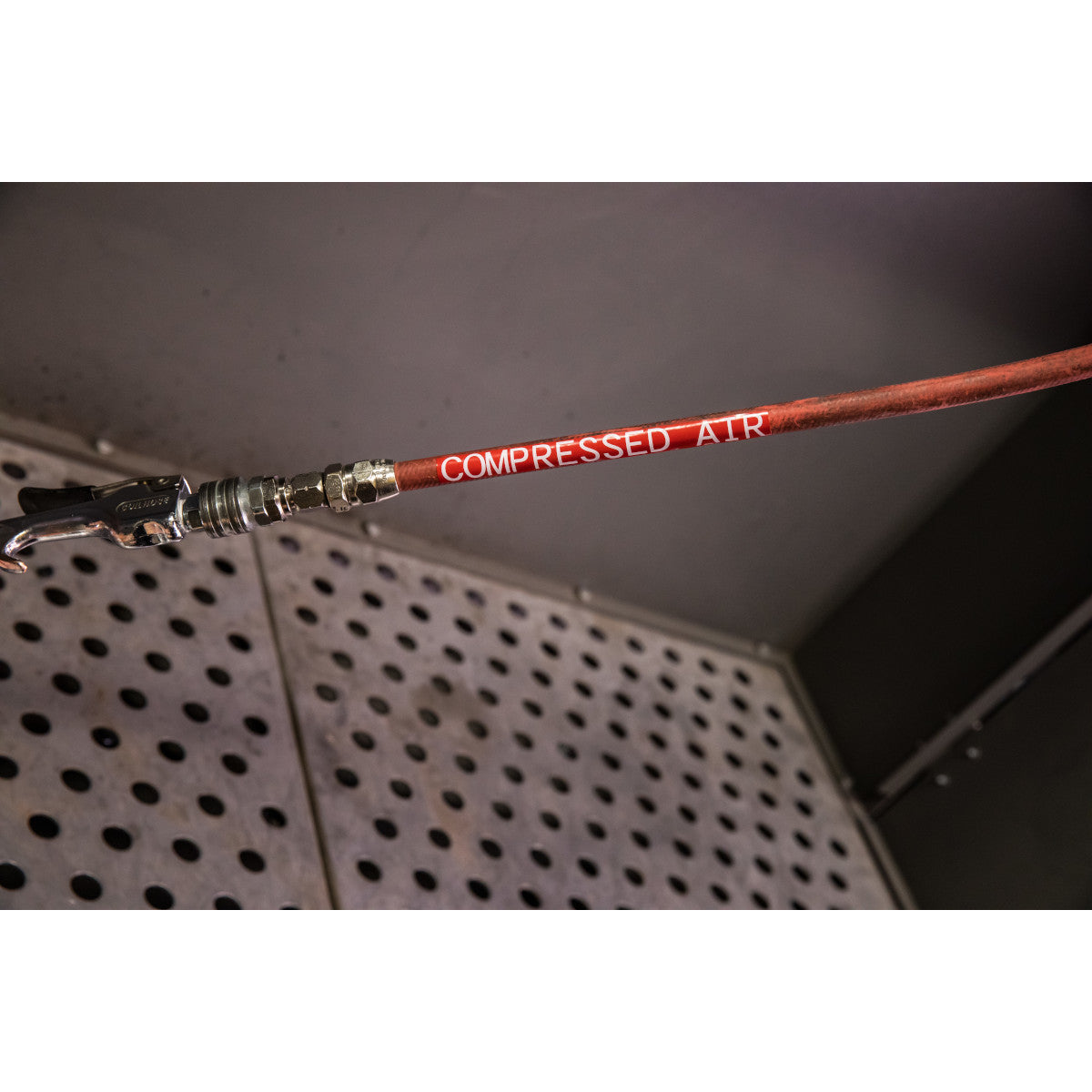 All-Weather Vinyl Lbls 0.75 x 25ft WT/RD